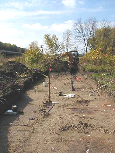 Excavation at the Thomas East site